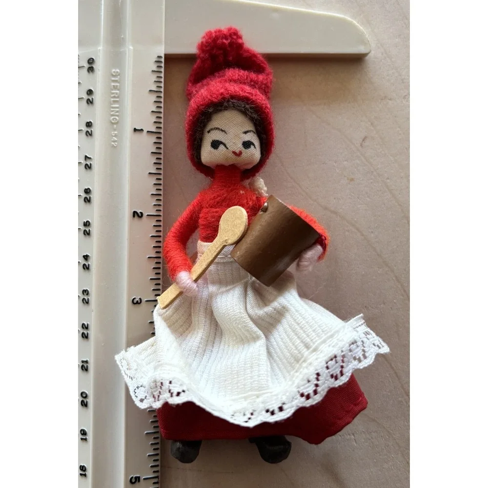 Vtg Anne Beate Handmade Danish Doll Metal Feet Girl & Spoon Bucket Christmas Red